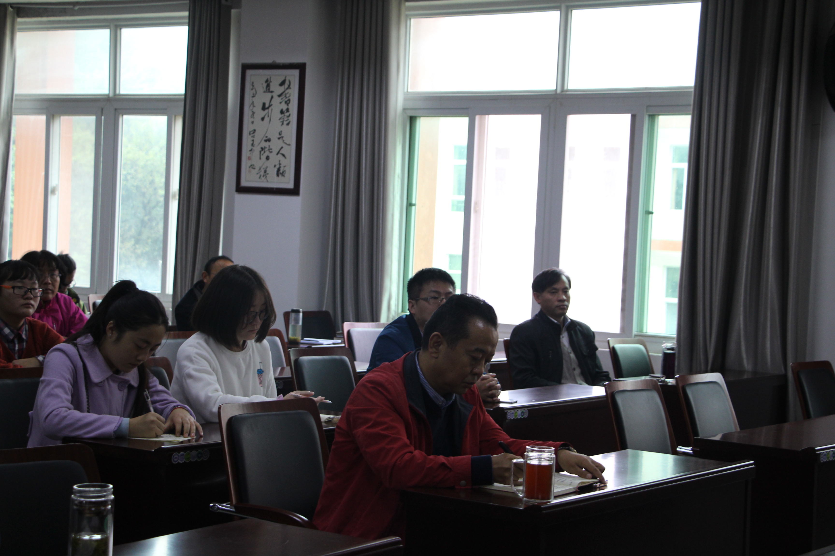 2017101918562268.jpg 2017101918562268.jpg