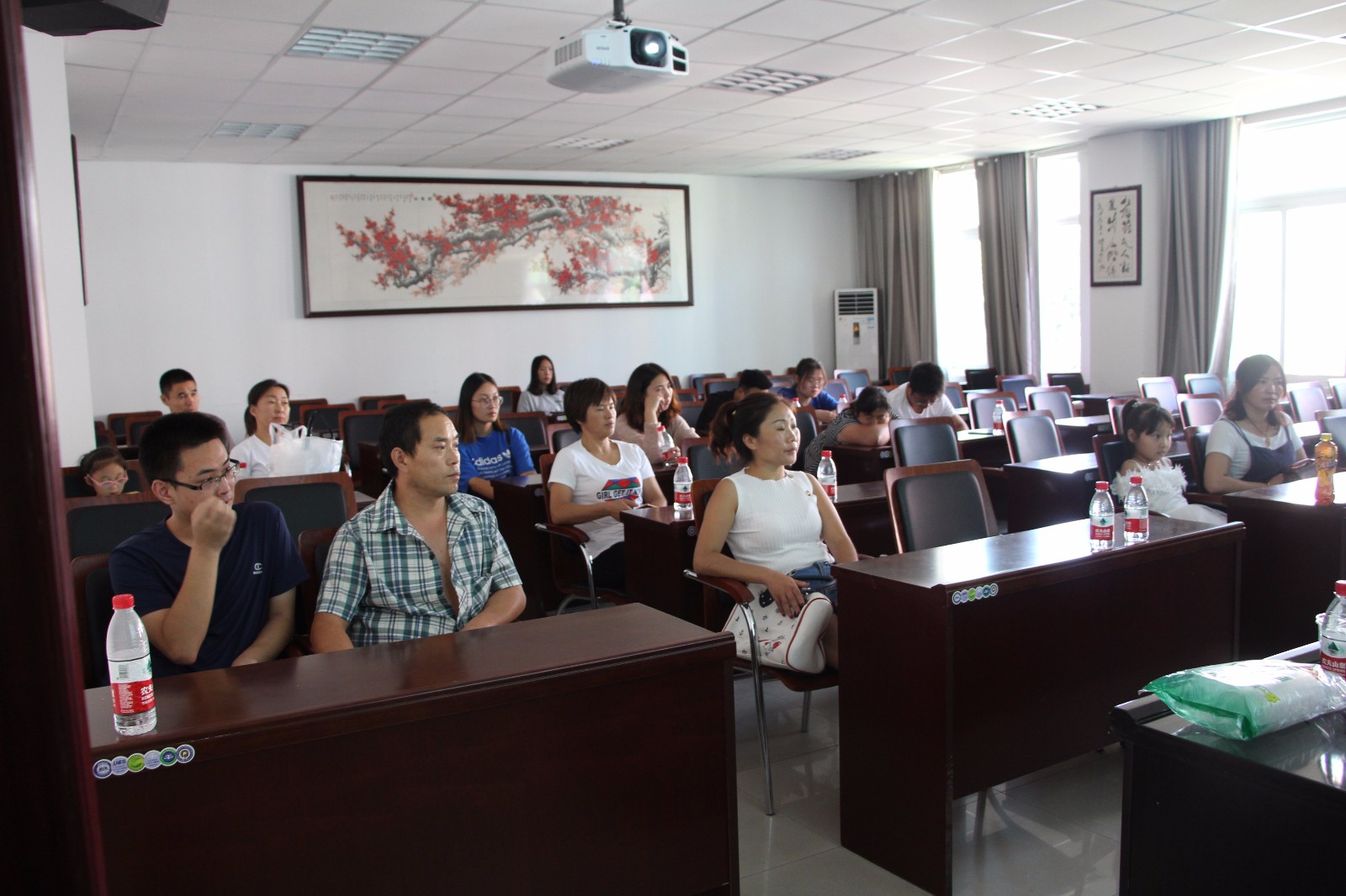 2018091213384580.jpg 2018091213384580.jpg